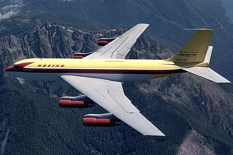 File:Boeing 367-80 in flight.jpg