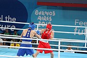 Deutsch: Boxen bei den Olympischen Jugendspielen 2018 Tag 12, 18. Oktober 2018 - Finale im Leichten Weltergewicht Jungen – Ilia Popov (Russland, rot) schlägt Talgat Shaiken (Kasachstan, blau) 4-1; Ringrichter ist James Beckles (Trinidad und Tobago). English: Boxing at the 2018 Summer Youth Olympics on 18 October 2018 – Final Light Welterweight Boys Bout - Ilia Popov (Rusia, rojo) supera a Talgat Shaiken (Kazajstán, azul) 4-1; Referee is James Beckles (Trinidad and Tobago). Español: Boxeo en los Juegos Olímpicos Juveniles de Verano de 2018 en 18 de octubre de 2018 - Chicos de peso welter ligero final: Ilia Popov (Uzbekistán, roja) le gana a Talgat Shaiken (Egipto, azul) 4-1; El árbitro es James Beckles (Trinidad y Tobago).