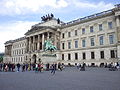 Браўншвайгскі палац (зараз гандлёвы цэнтр) з буйнейшай у Еўропе квадрыгай