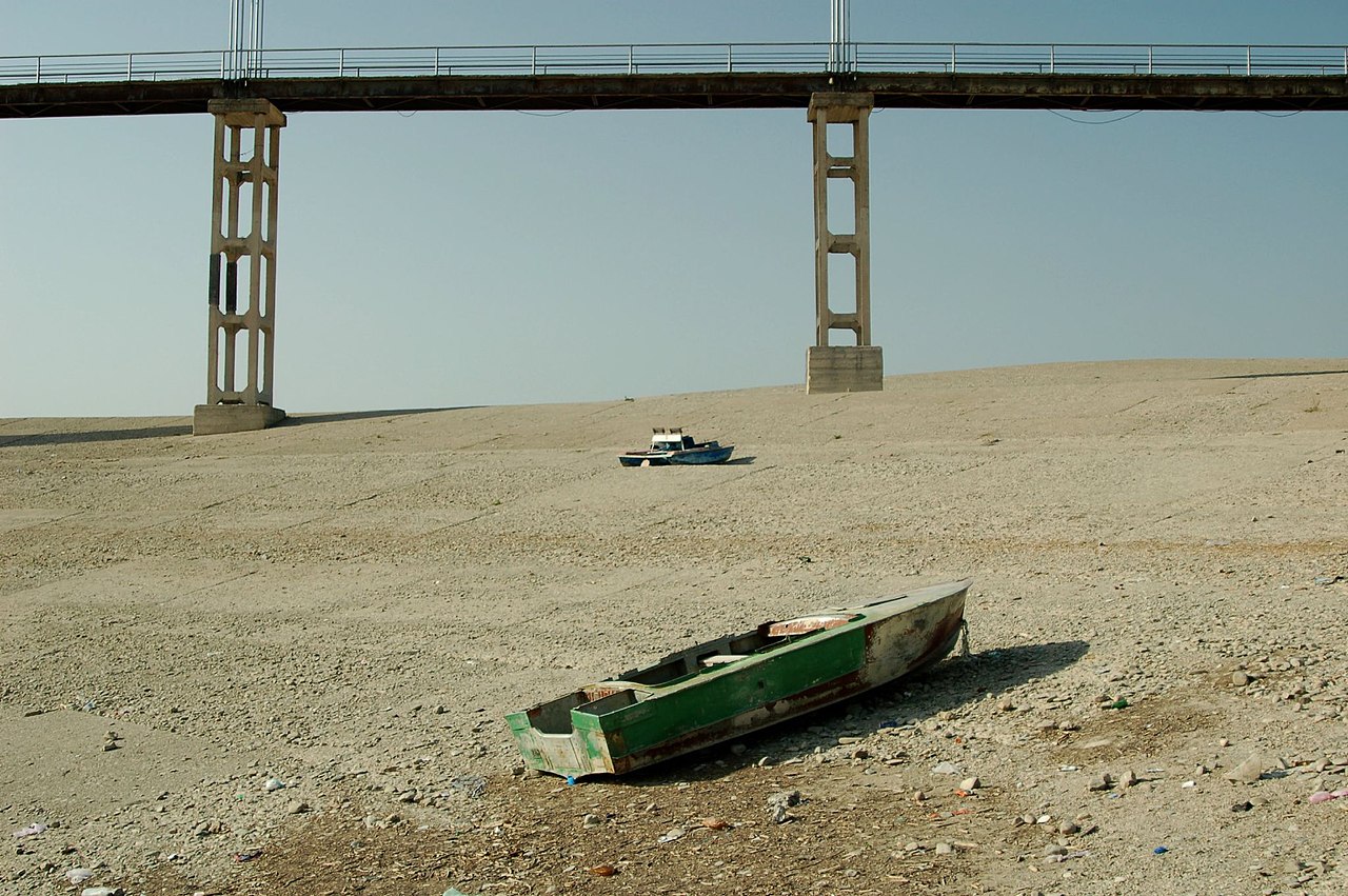 Bridge in Sioni Reservoir. September 2006.jpg