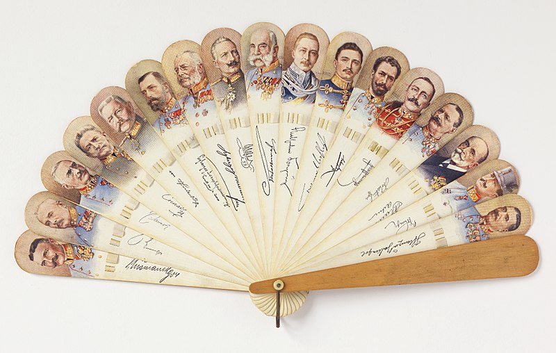 File:Brisé Fan (Austria), 1915 (CH 18637549).jpg