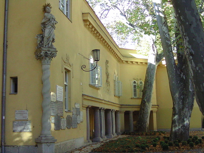 File:Budapest, Lukacs Thermal Baths 04.JPG