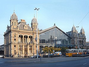 Budapest Nyugati: Stacja kolejowa na Węgrzech