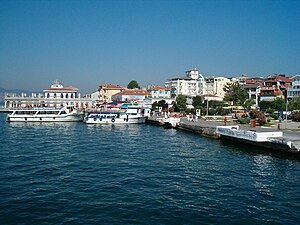 Die Anlegestelle der Fähren auf Büyükada