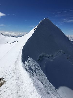 Sicht auf den Castor kurz vor dem Gipfel