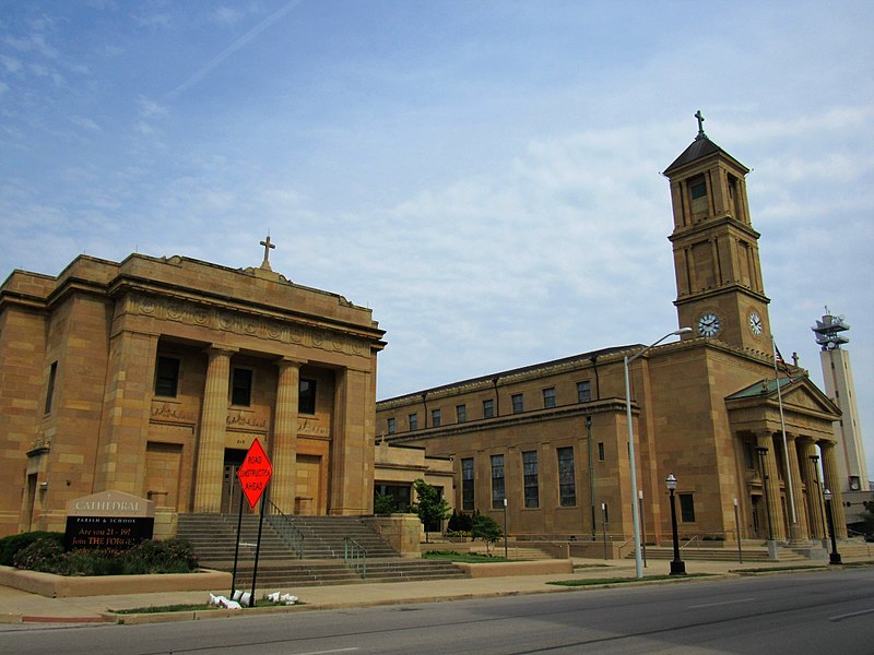 File:Cathedral of the Immaculate Conception - Springfield, Illinois 04.jpg