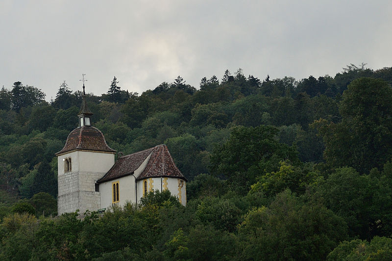 File:Chapelle Sainte-Anne Combes.jpg