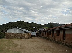 Escola secundária Shree Jana Jyoti em Chipleti