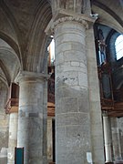 Colonnes en pierre de Vernon (piliers d'origines).