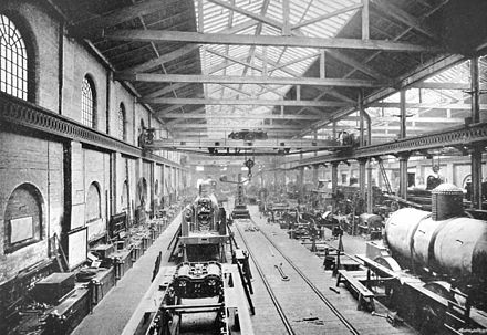 The erecting shop at the Crewe Locomotive Works ca. 1890