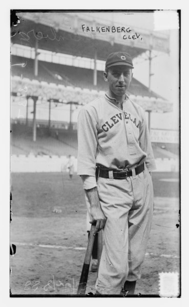 File:Cy Falkenberg, Cleveland AL, at Polo Grounds, NY (baseball) LCCN2014694134.tif