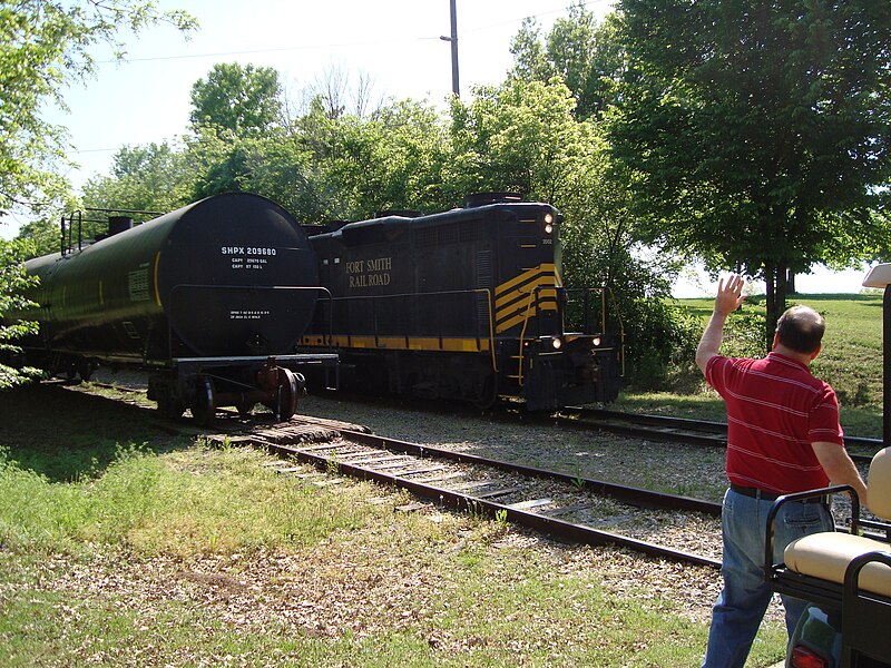 File:Decommisioned trains at Fort Smith Museum of History in Fort Smith, Arkansas (fcb9ac7d-2347-4a4c-9e4c-50b0049ed44e).JPG