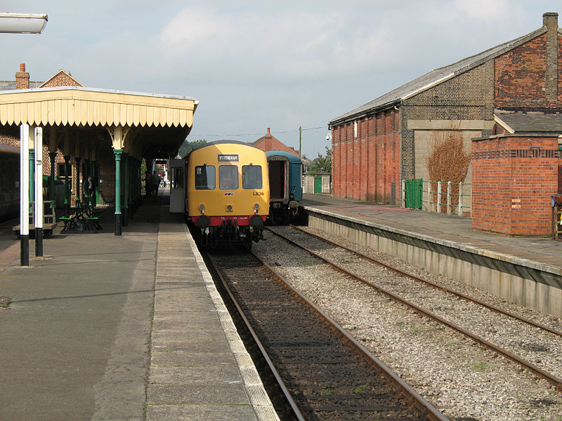 File:Dereham Station (8776303274).jpg