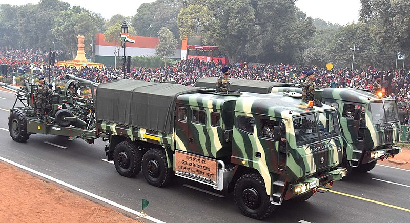 File:Dhanush howitzer during Republic Day Parade 2017.jpg