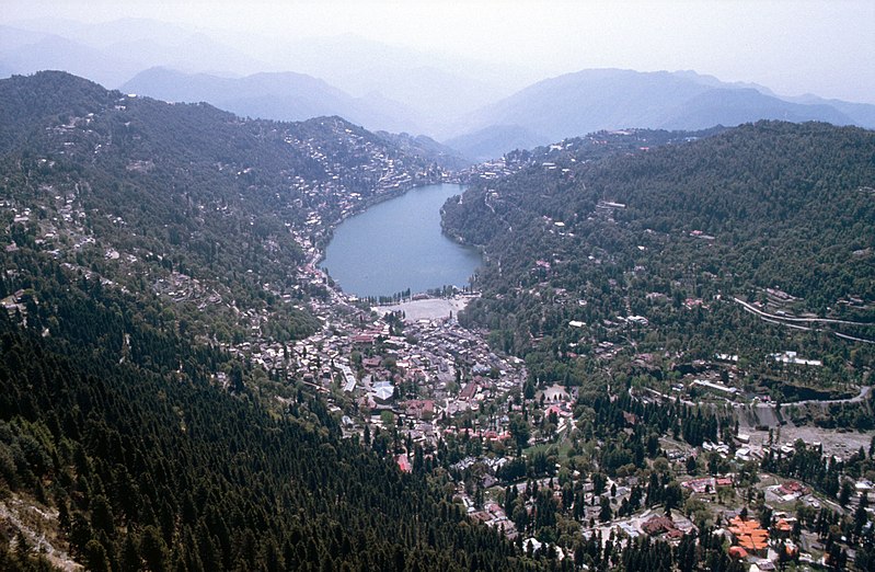 File:Die Stadt Nainital 1991.jpg