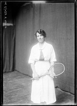 Dorothy Holman vuonna 1919