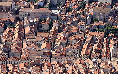 Fail:Dubrovnik as seen from Srđ - Detail - September 2017.jpg