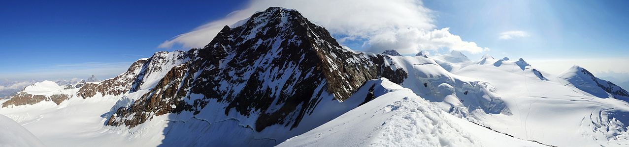 Eastern Lyskamm photo - der Ostgipfel von der Nase her gesehen