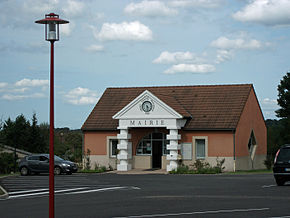 Espinasse-Vozelle mairie 2014-08-12.JPG