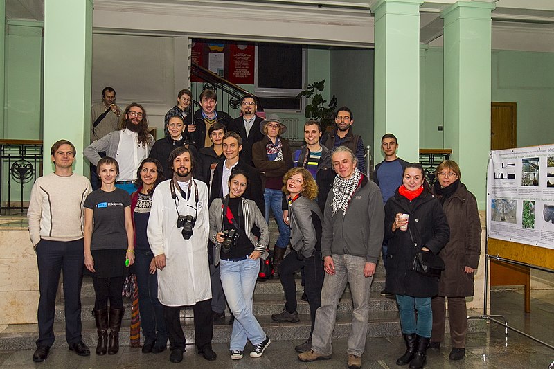 File:European Science Photo Competition 2015 awards in Ukraine, group photo.jpg