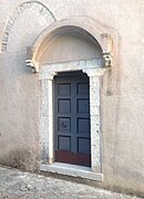 Il portale della navata