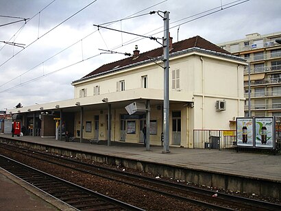 How to get to Gare de Franconville with public transit - About the place