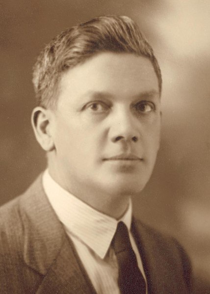 File:Gordon Brown 1932 (cropped).jpg