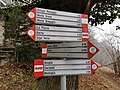 wikimedia_commons=File:Guidepost in Barì (Plesio), al bivio tra Breglia e Mulino Spinzi.jpg