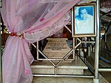 {{id:Makam Habib Ja'far, salah satu habib terkemuka di Banjarbaru}}{{en:Habib Ja'far'tomb,one of famous "habib" in Banjarbaru}}{{id:Kubah Habib Ja'far di Banjarbaru}}