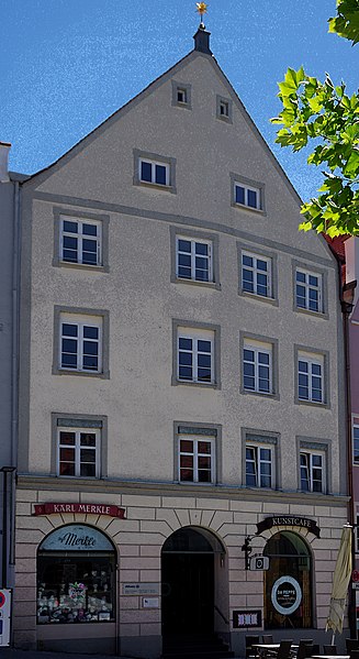 File:Hauptplatz 8 (Landsberg am Lech).jpg