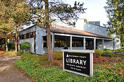 Holgate Library in Portland.jpg