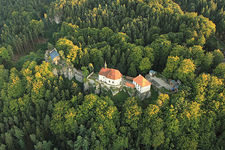 Valdštejn castle - aerial photo
