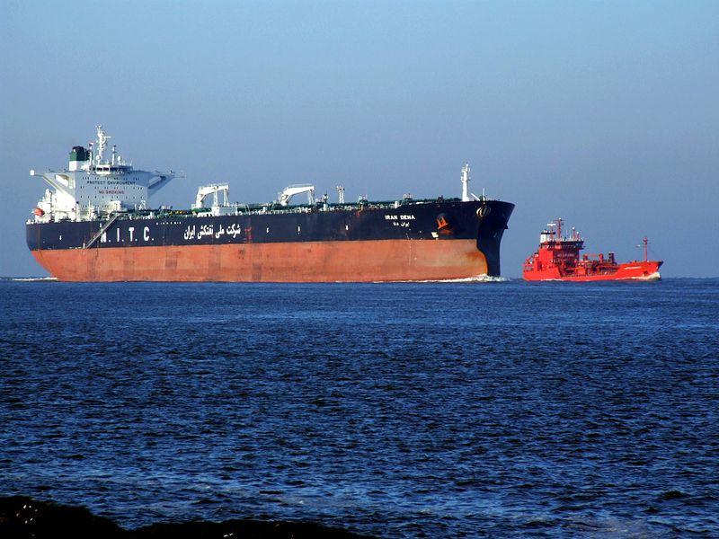 File:Iran Dena IMO 9218480 and Christian Essberger approaching Port of Rotterdam, Holland 15-Dec-2007.jpg