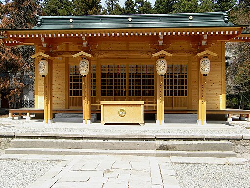 Isasumi Shrine kari-honden