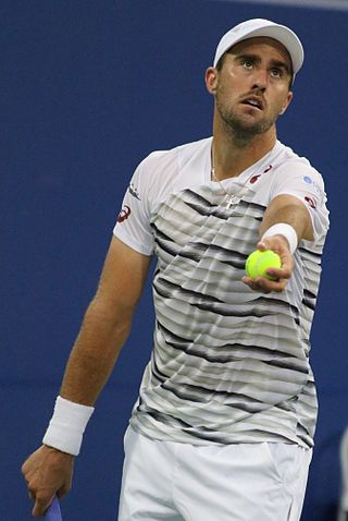 Fortune Salaire Mensuel de Steve Johnson Tennis Combien gagne t il d argent ? 170 000,00 euros mensuels