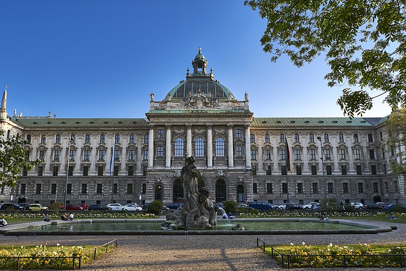 File:Justizpalast Munich.jpg