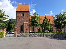 Købelev kirke, Lolland.jpg