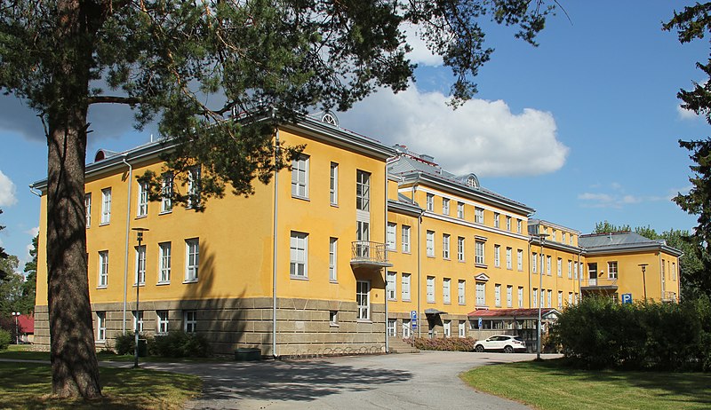 File:Kaupungintalo, City Hall, Vammala, Sastamala (1).jpg