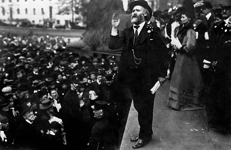 File:Keir Hardie, Trafalgar Square, 1908.jpg