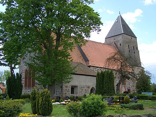 Kirche in Rakow, Vorpommern (2009 05 13)