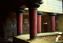 Knossos inside.jpg