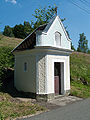 Čeština: Kaplička u Kyjova, okres Děčín English: Chapel near the village of Kyjov, Děčín District, Czech Republic