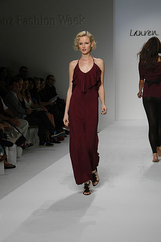 <span class="mw-page-title-main">Los Angeles Fashion Week</span> Fashion industry event