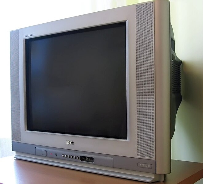 File:LG Flatron stereo-tv.jpg