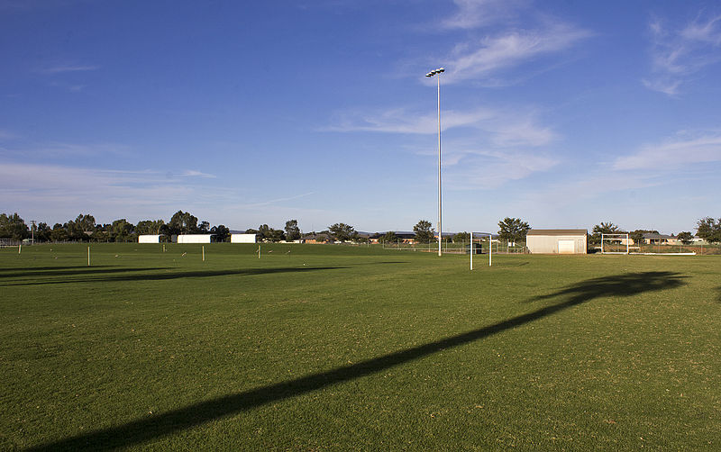 File:Leeton Sporting Oval Complex (4).jpg