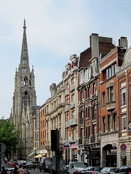 Rue de Paris in Lille – near the finishing point of the race