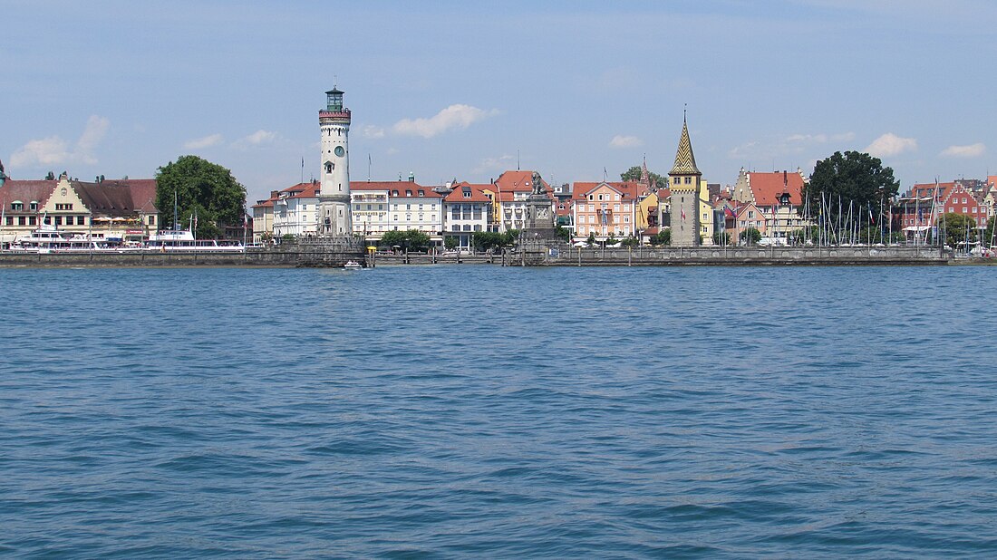 File:Lindau Vom Bodensee 2015.JPG