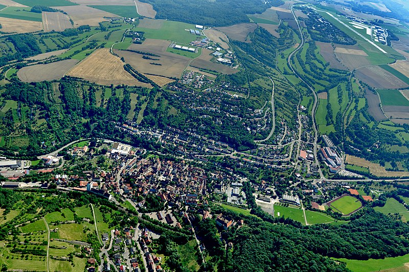 File:Luftbilder von Niederstetten. 02.jpg