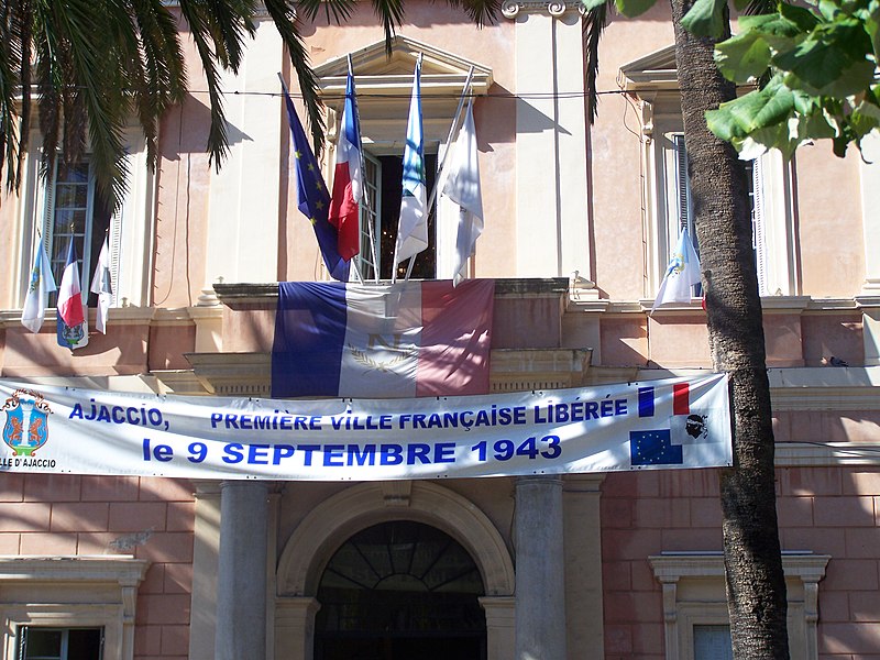 File:Mairie Ajaccio.jpg