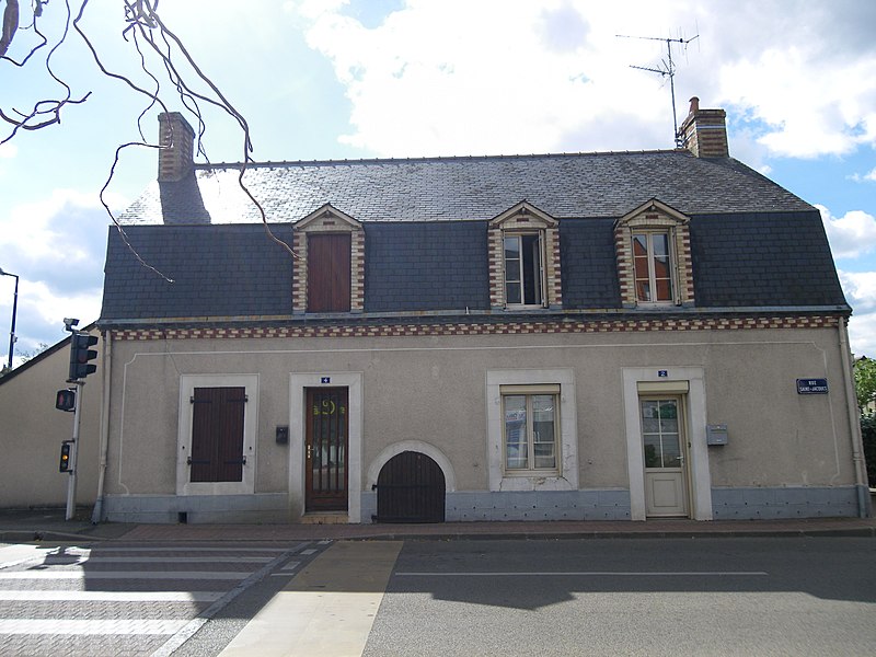 File:Maison a changé - panoramio.jpg